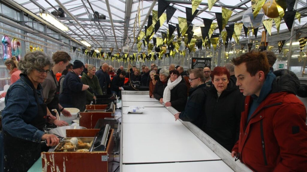 Oliebollen nodig? Dan kan een bezoek aan het Oliebollenfeest van De Trans de moeite waard zijn!